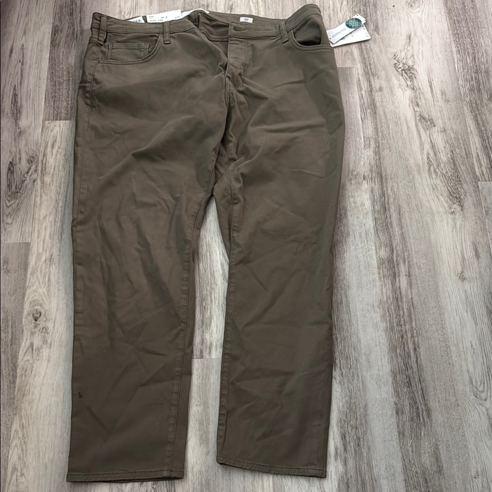 Ride Slim Jeans